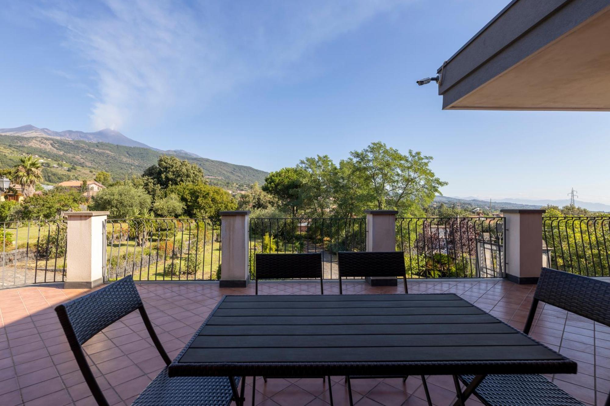 Villa Vulcano, Tra L'Etna E Il Mare Zafferana Etnea Bagian luar foto